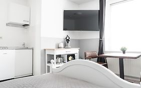 SchaeBu! Apartment 2 stilvoll am Altmarkt